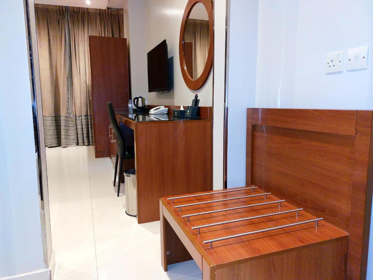 Al Muhaidb Down Town - King Fahd Road Riyadh Bagian luar foto